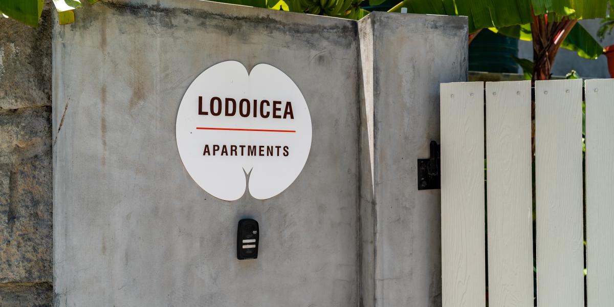 Lodoicea Apartments