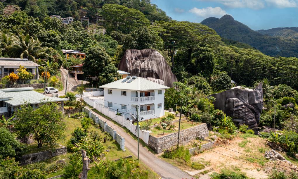 Jbilla Self Catering