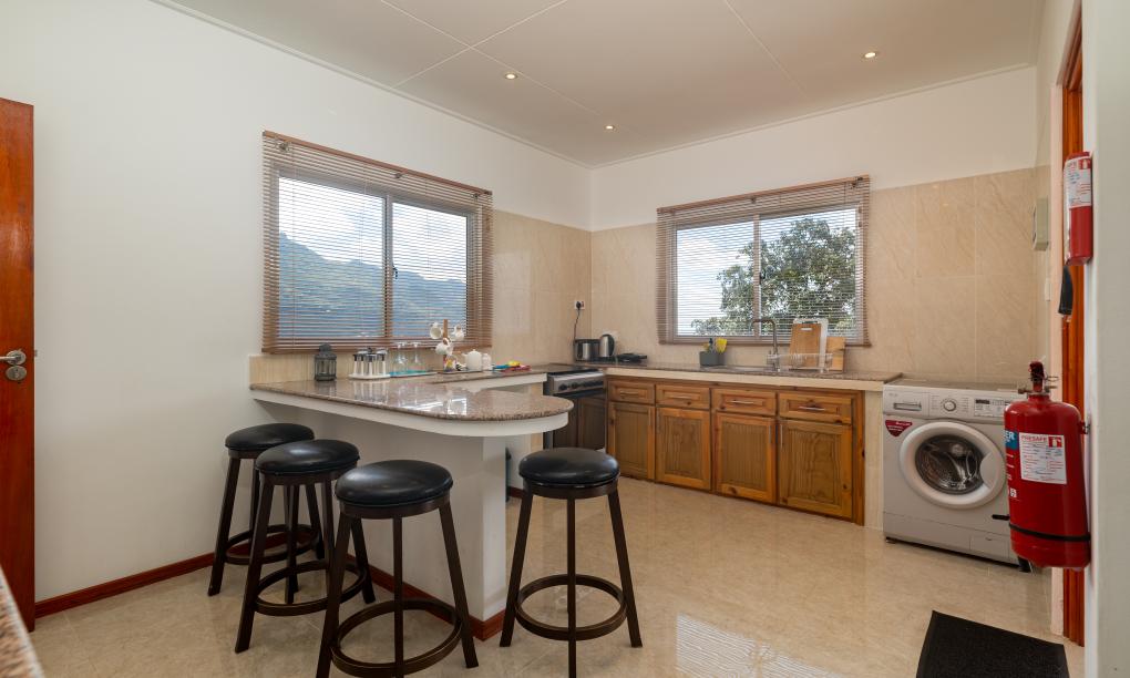 Jbilla Self Catering - 2-Bedroom Apartment