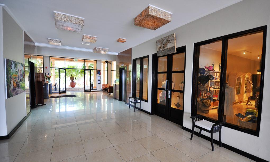 Double Tree by Hilton - Allamanda Resort & Spa