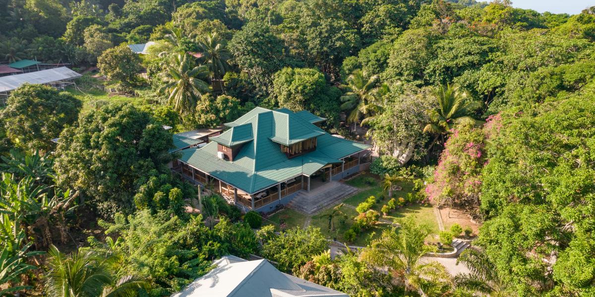 Pension Michel - Villa Roche Bois