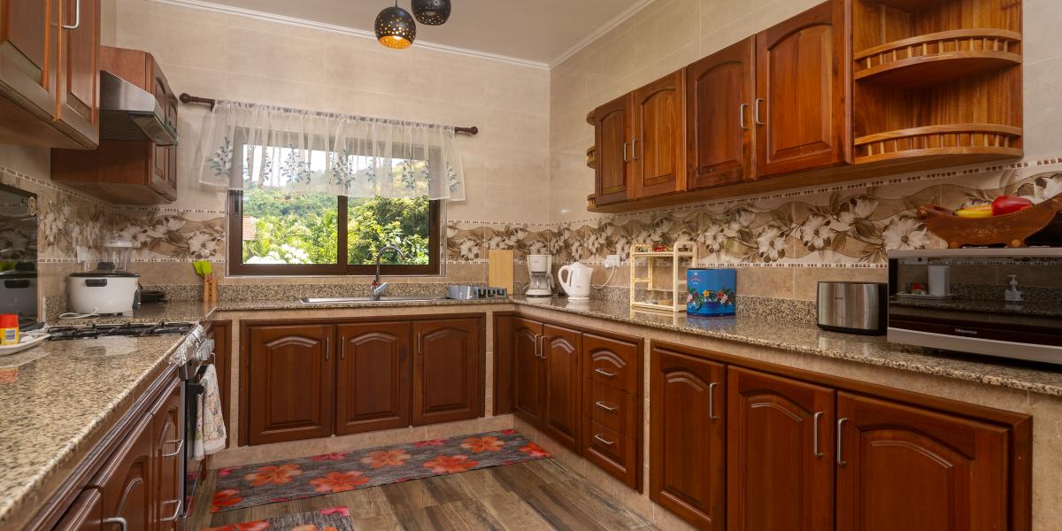 Erica's Residence Self Catering Apartment - Appartement 2 chambres