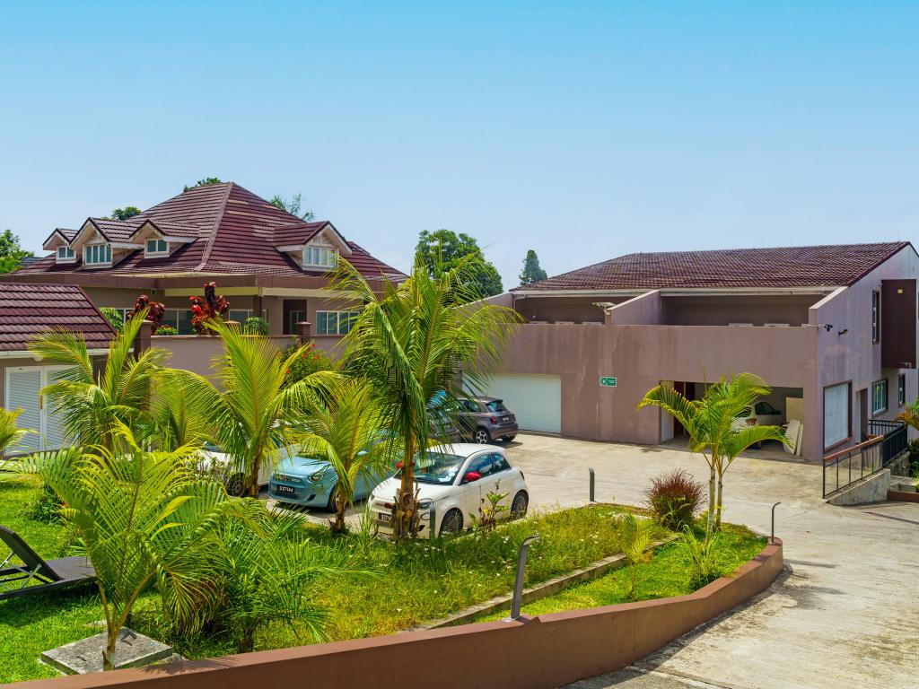 Cliffhanger Villas - Photo 9