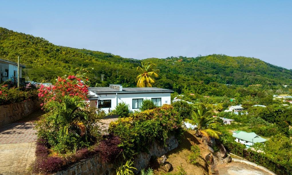 Ogumka 2 Self Catering Santa Maria