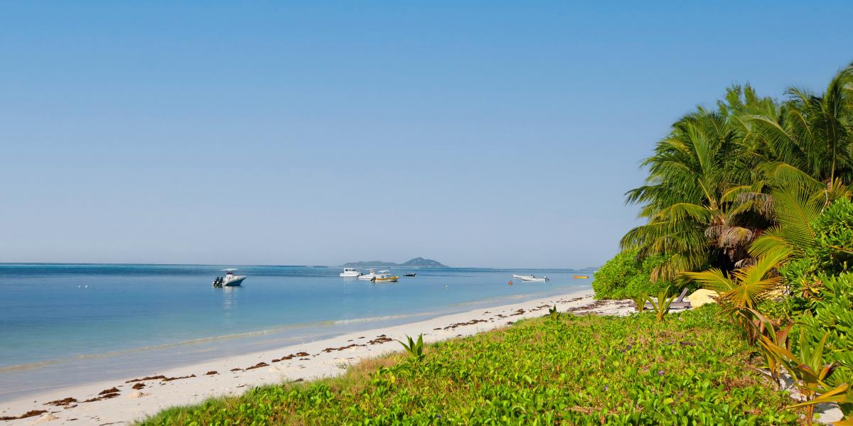 MacMillan's Holiday Villas