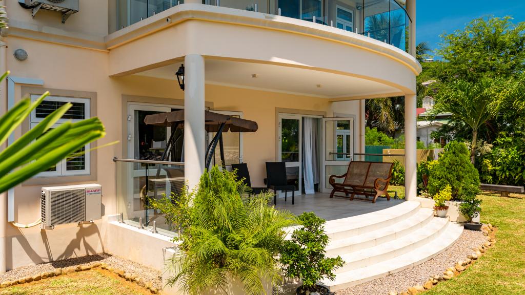 Photo 14: Mae Waterfront Apartments - Mahé (Seychelles)