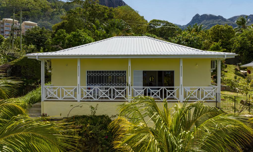 Naturalis Oceanview Residences