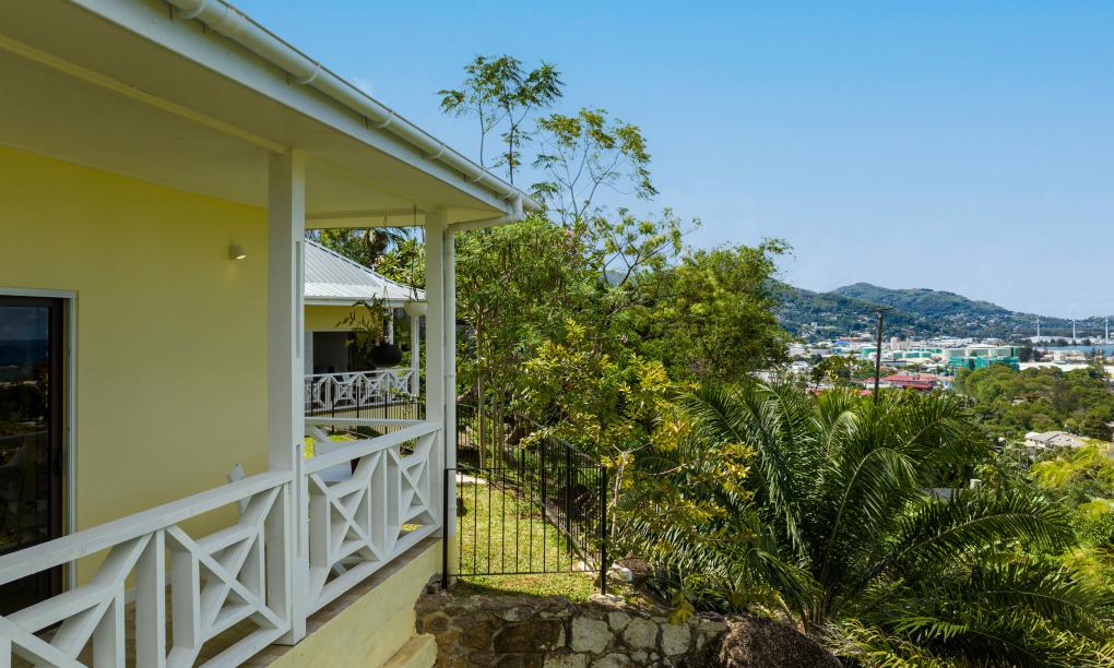 Naturalis Oceanview Residences