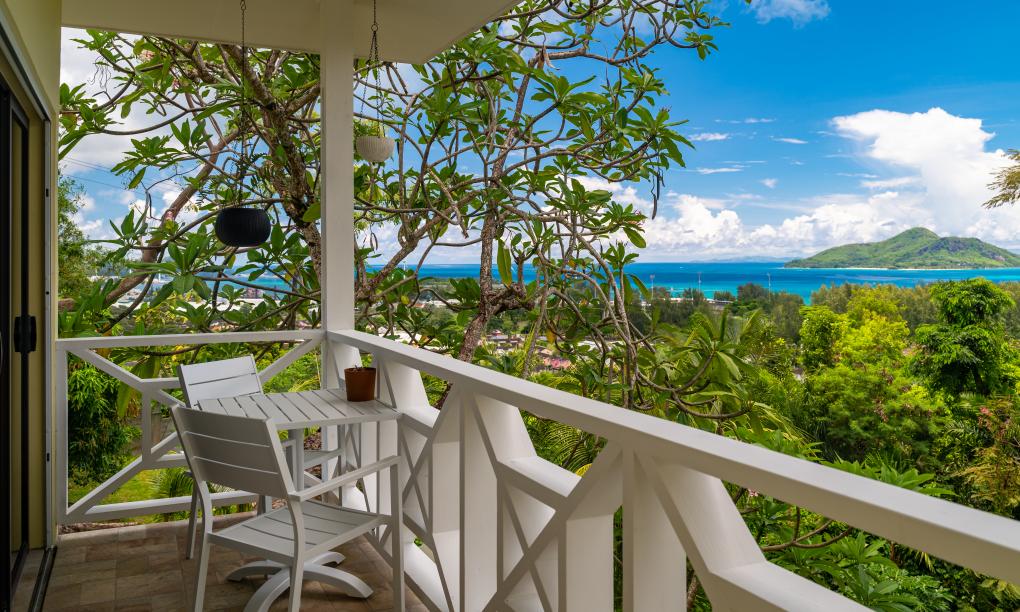 Naturalis Oceanview Residences - Superior Chalet