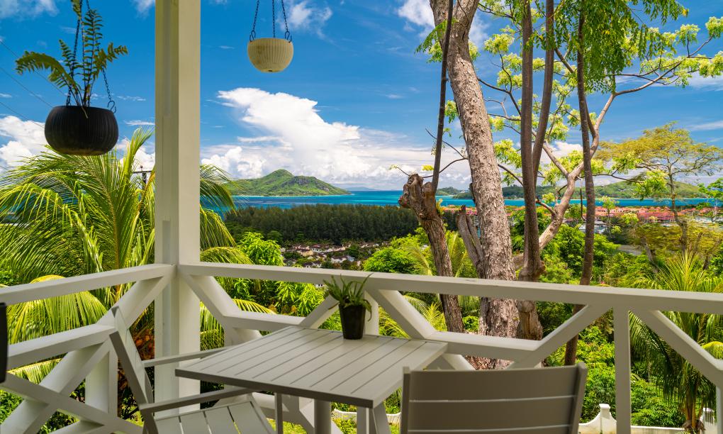 Naturalis Oceanview Residences - Superior Chalet