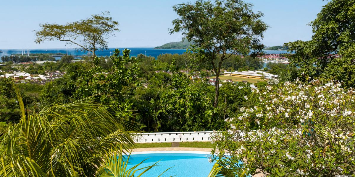 Naturalis Oceanview Residences