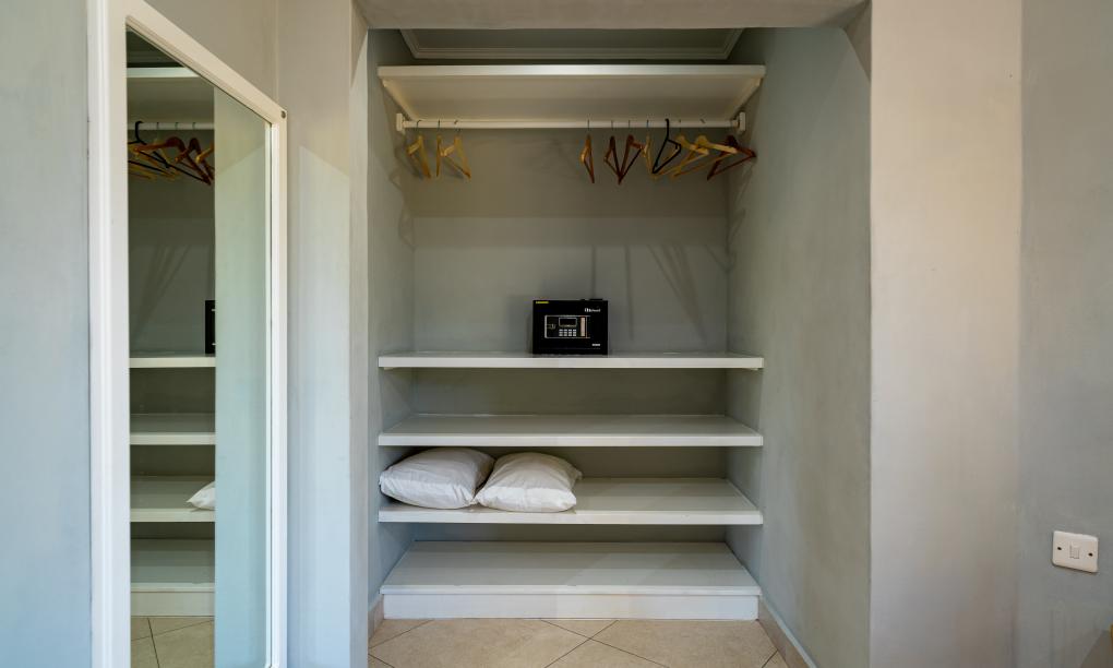 Riverside Residence - 2-Schlafzimmer-Appartement (Obergeschoss)