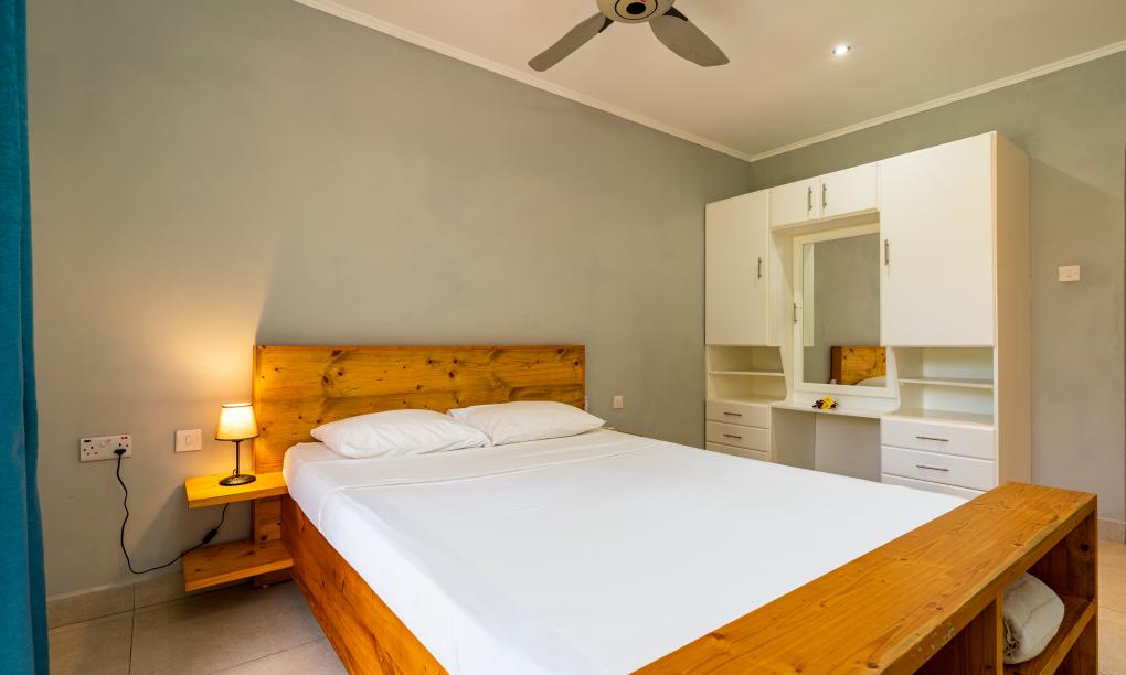 Riverside Residence - 2-Schlafzimmer-Appartement (Obergeschoss)