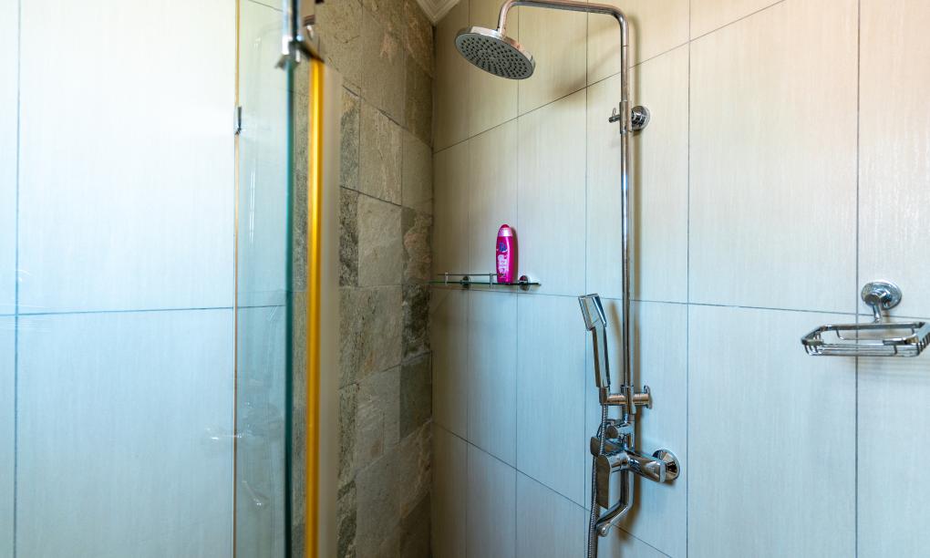 Riverside Residence - 2-Schlafzimmer-Appartement (Erdgeschoss)