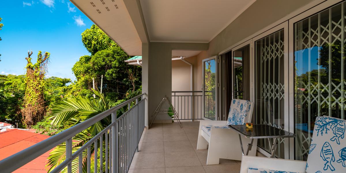 Riverside Residence - 2-Schlafzimmer-Appartement (Obergeschoss)