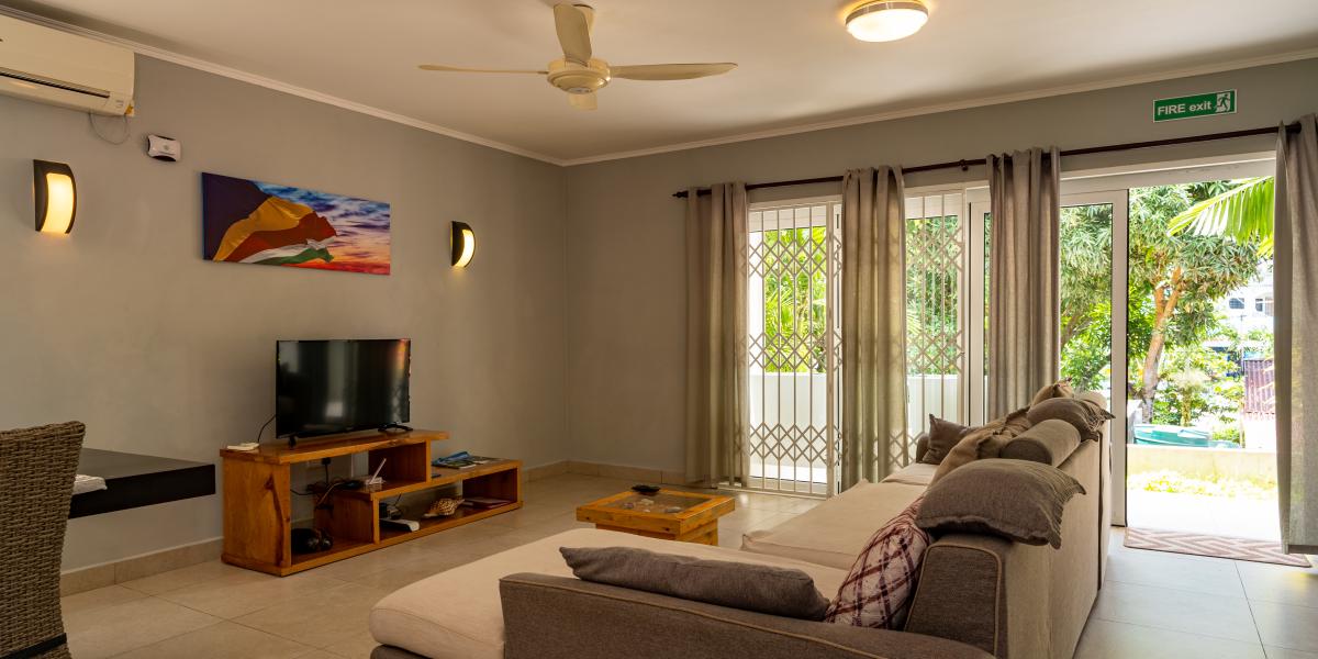 Riverside Residence - 2-Schlafzimmer-Appartement (Erdgeschoss)