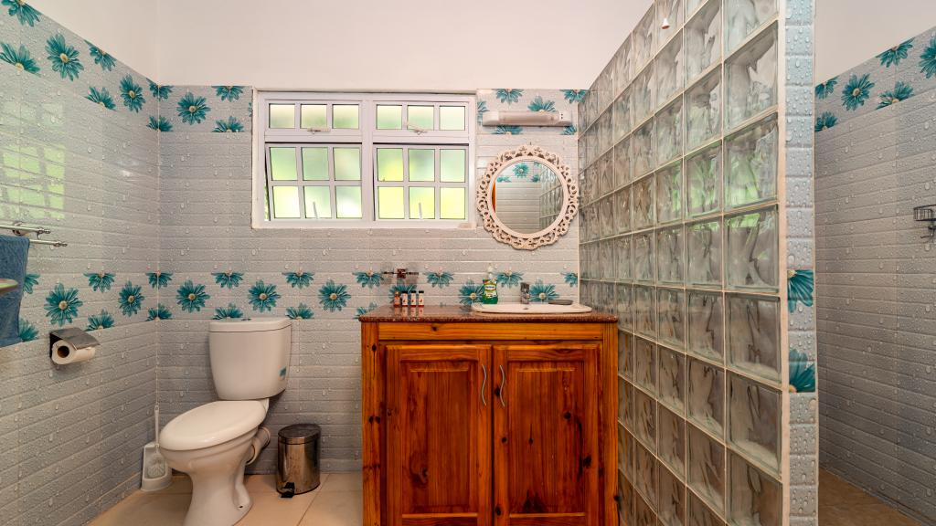 Photo 69: Anse Royale Bay View Apartments - Mahé (Seychelles)