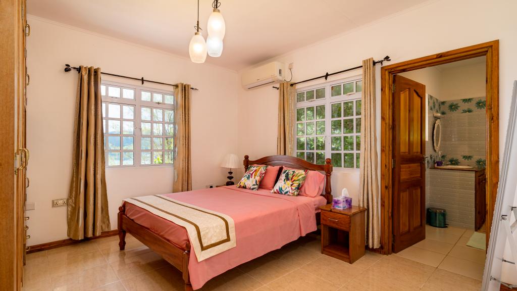 Photo 60: Anse Royale Bay View Apartments - Mahé (Seychelles)