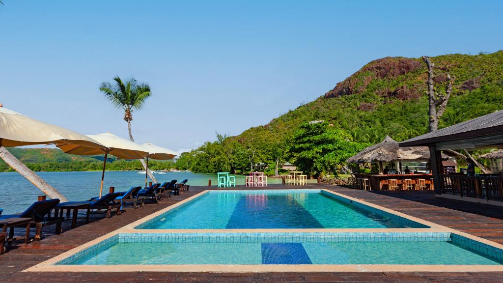 Photo 10: Le Vasseur La Buse Eco Resort - Praslin (Seychelles)