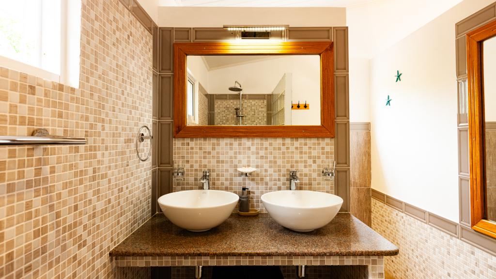 Foto 43: Passage du Soleil - Praslin (Seychelles)