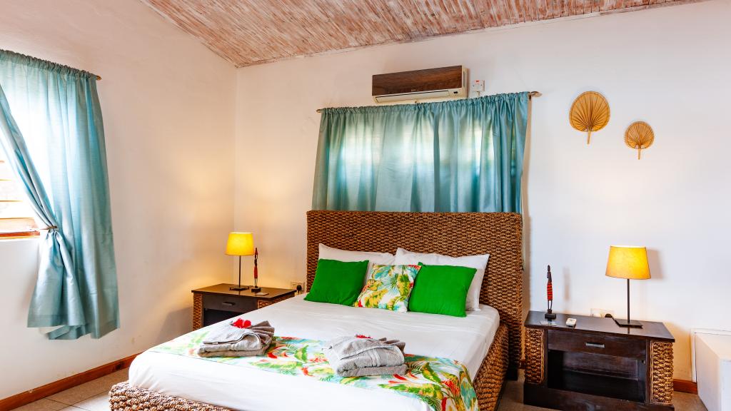 Foto 38: Passage du Soleil - Praslin (Seychelles)