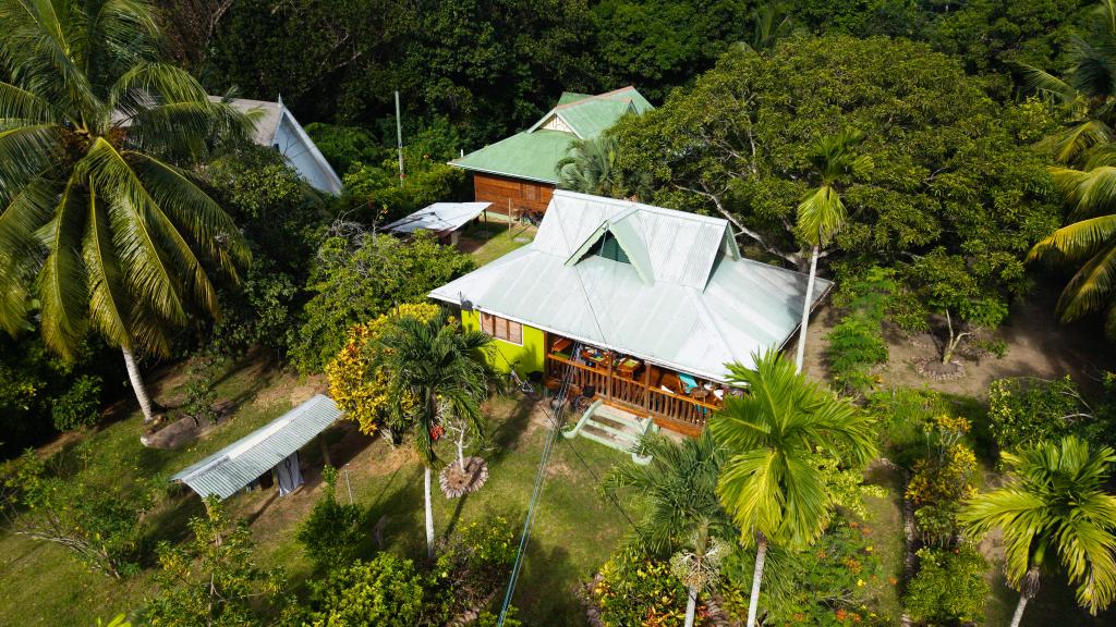 Photo 33: Bois d'Amour - La Digue (Seychelles)