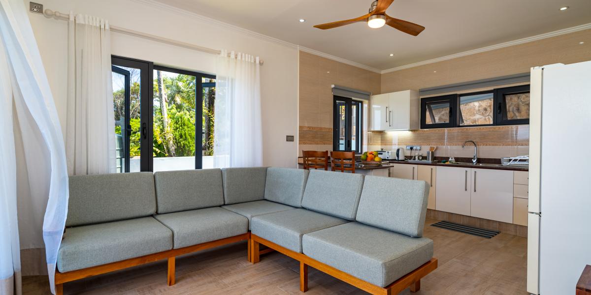 Casa Gem - Deluxe 1-Bedroom Apartment