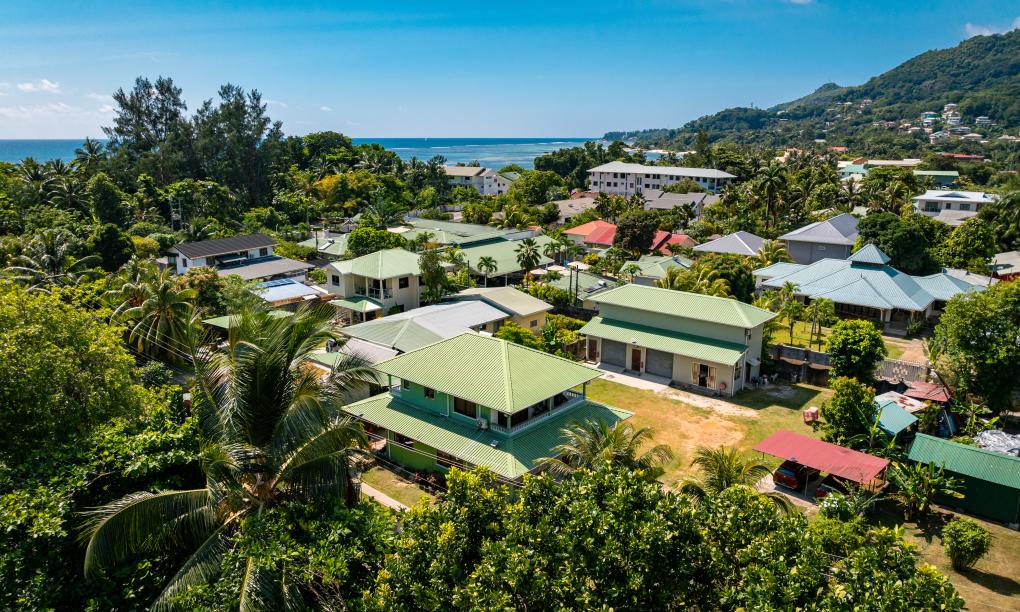 Green Palm Self Catering Apartments & Chalets