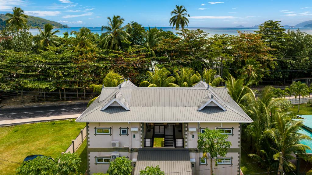 Photo 3: Seaside Self Catering - Mahé (Seychelles)