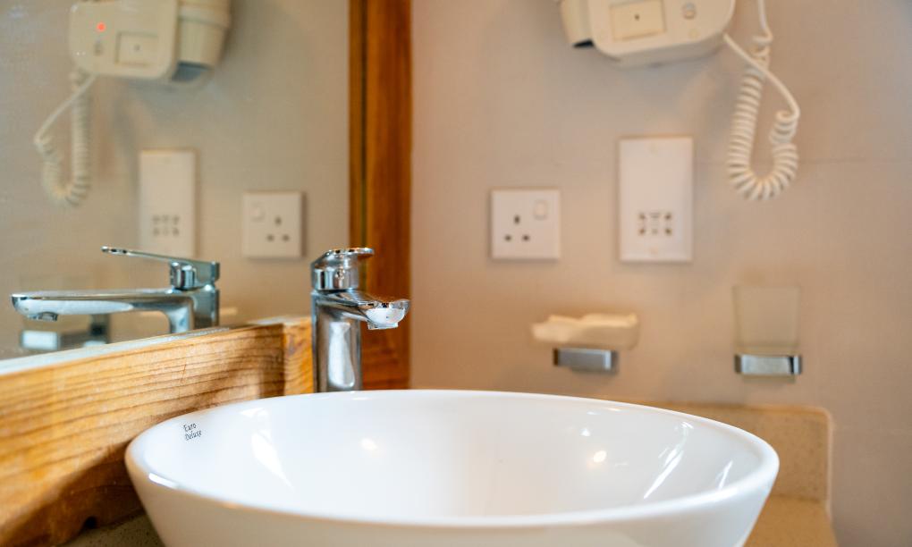 Sun Properties and Resort - Camera Standard