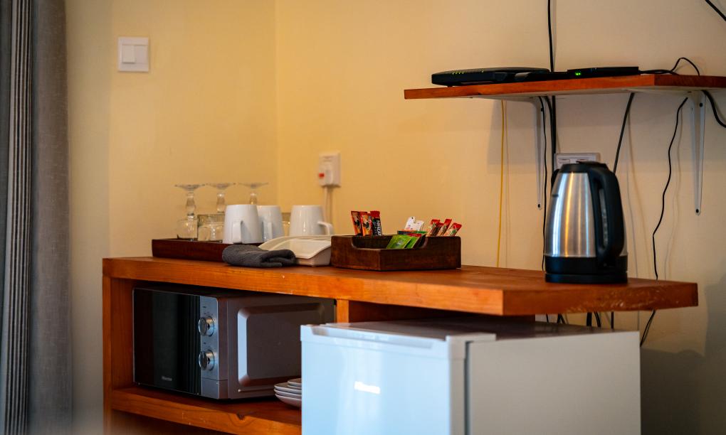 Sun Properties and Resort - Camera Superior