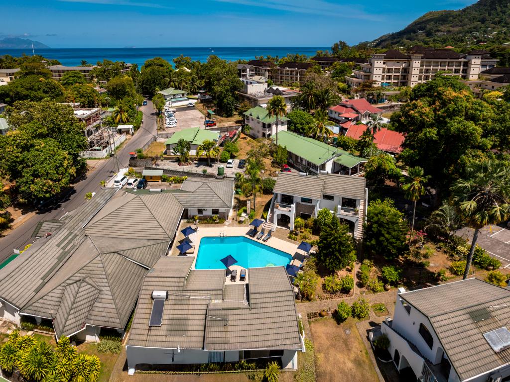 Sun Properties and Resort - Foto 2