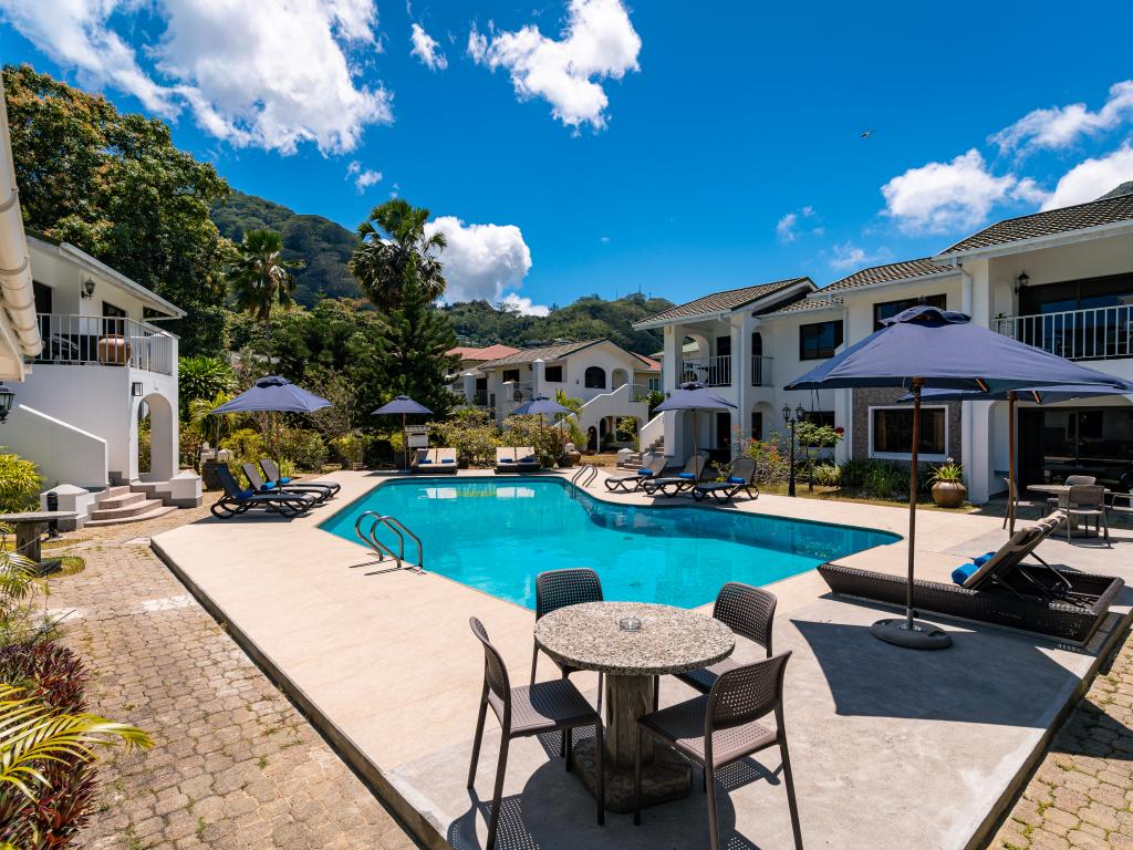 Sun Properties and Resort - Foto 5