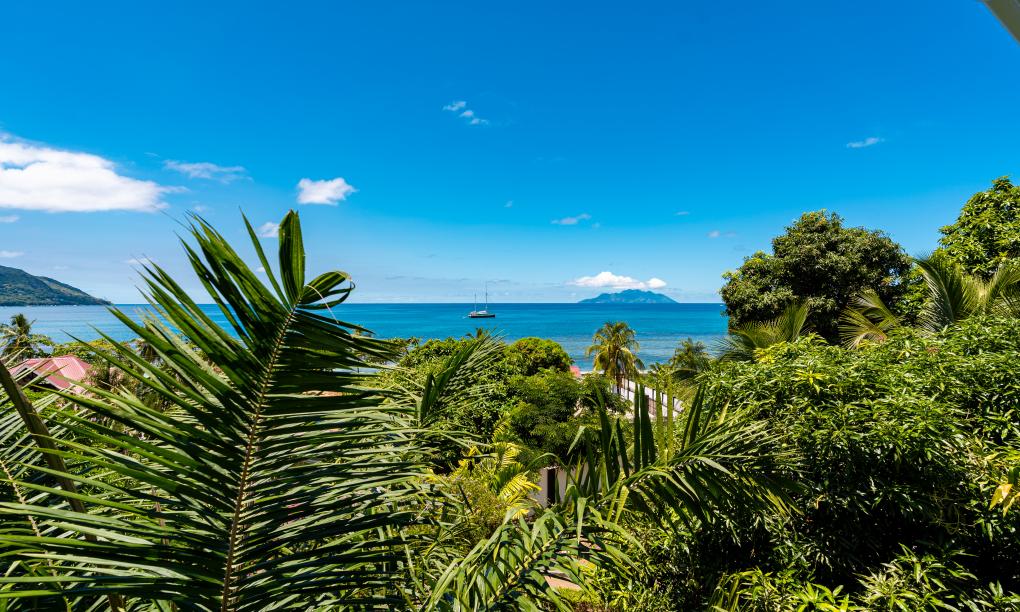 The Salty Palms - Appartamento con vista sul mare Aride