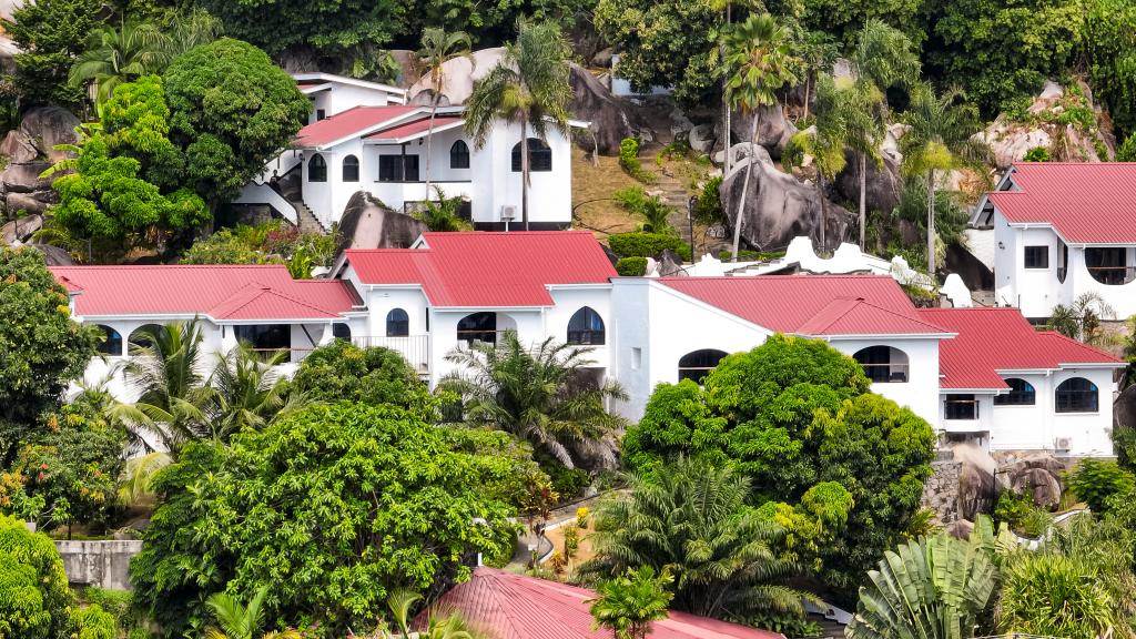 Foto 13: The Salty Palms - Mahé (Seychellen)