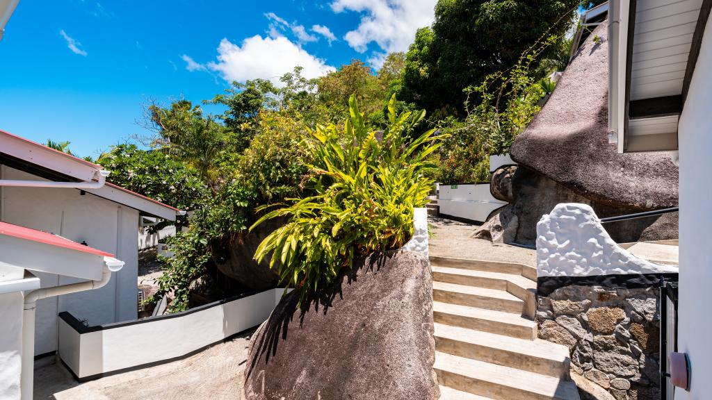 Foto 25: The Salty Palms - Mahé (Seychellen)