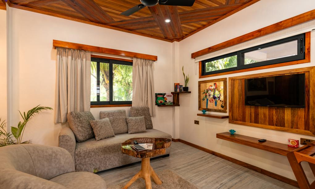 Alibel Beach Villa - Studio Palm Villa mit Massagebett