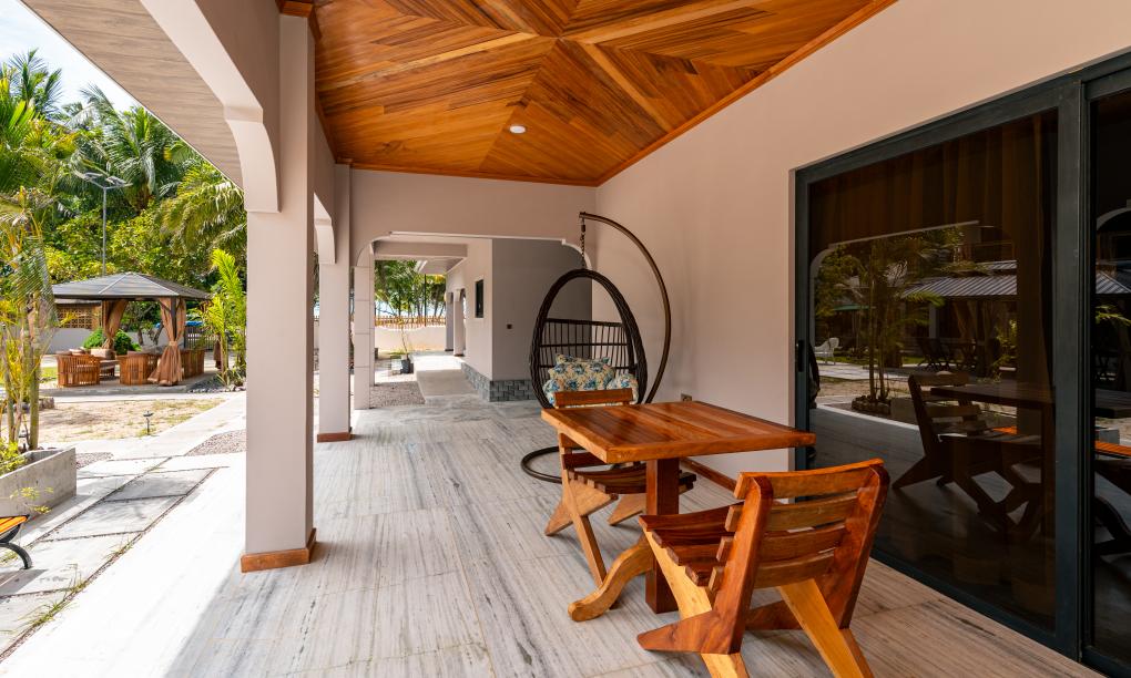 Alibel Beach Villa - Studio Orange