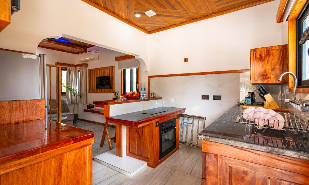 Alibel Beach Villa - Studio Orange