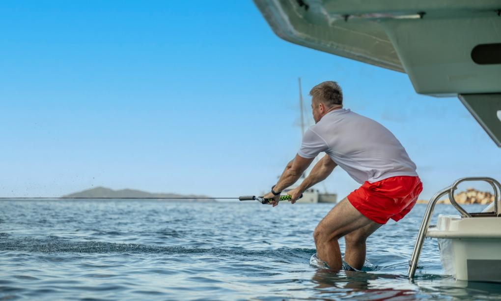 CST Charters BETWEEN