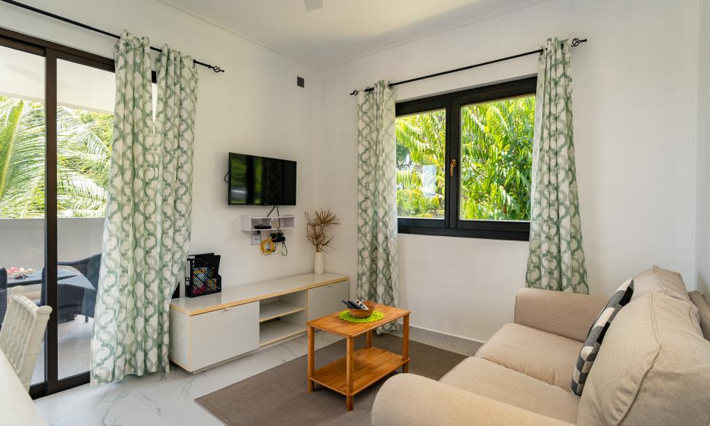 Eco Lodge Self Catering - 1-Bedroom Bungalow