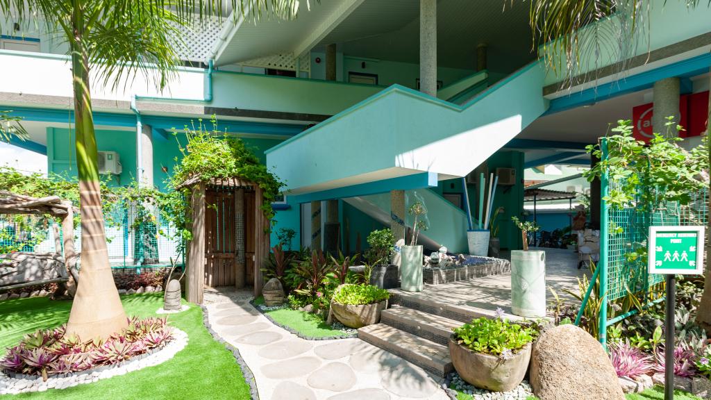 Photo 13: Bord Mer Luxury Apartments - La Digue (Seychelles)