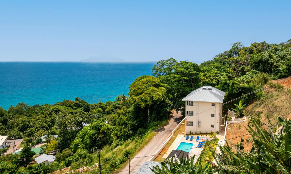 Tropical Secrets Holiday Apartments