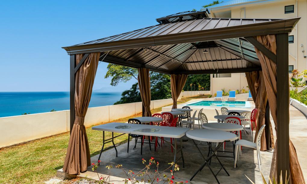 Tropical Secrets Holiday Apartments