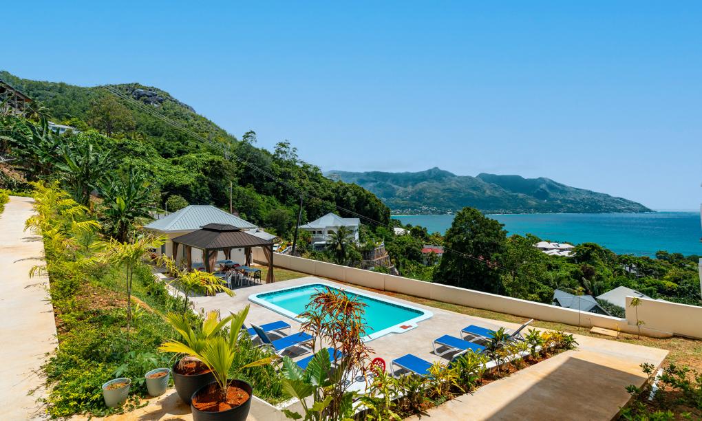 Tropical Secrets Holiday Apartments