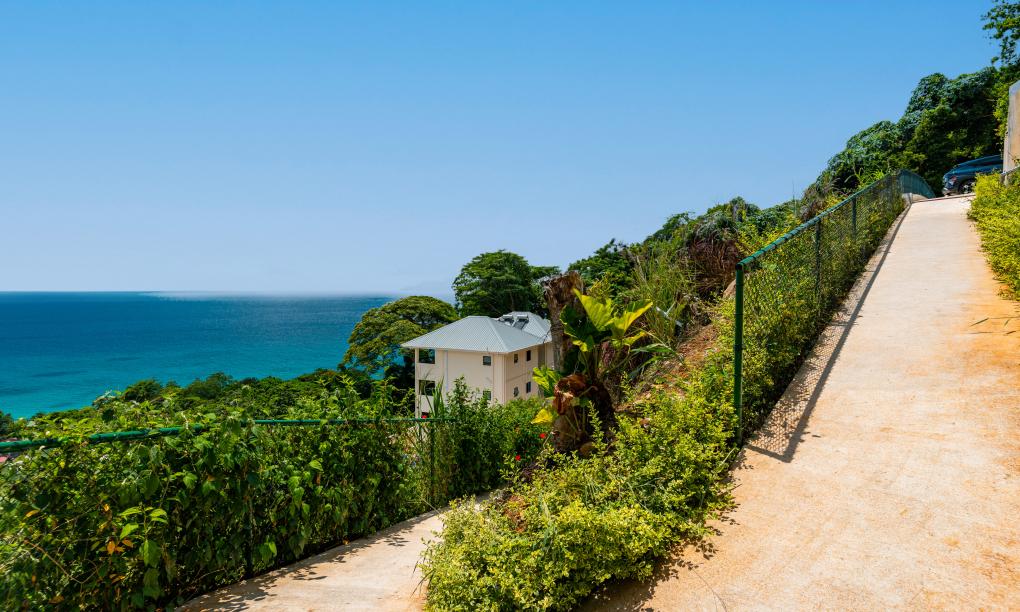 Tropical Secrets Holiday Apartments