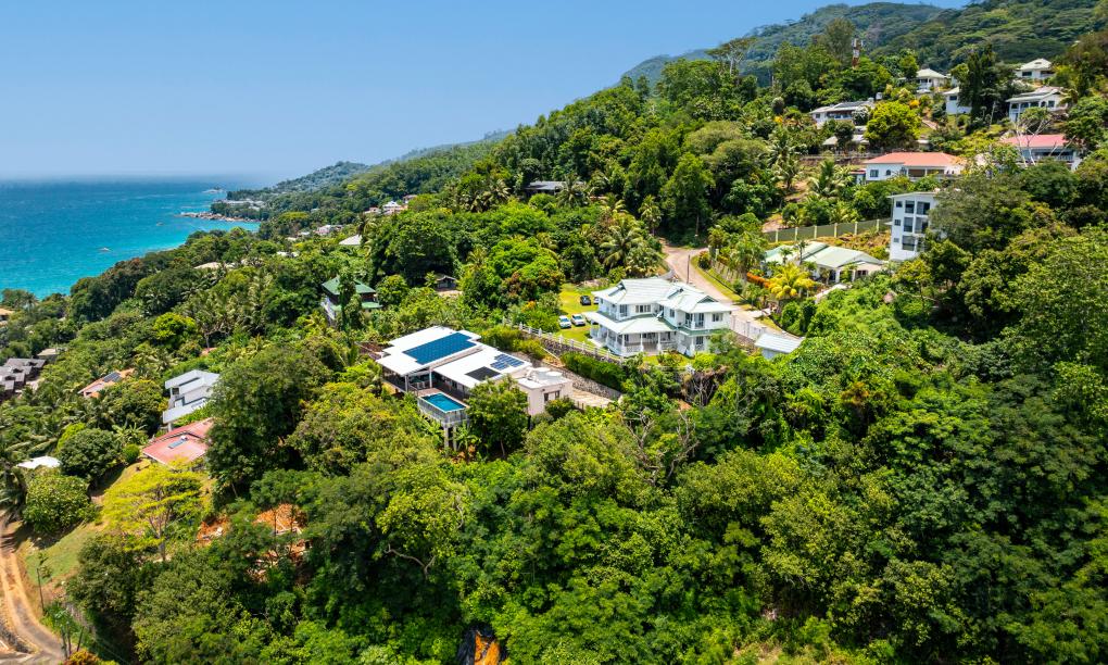 Tropical Secrets Holiday Apartments