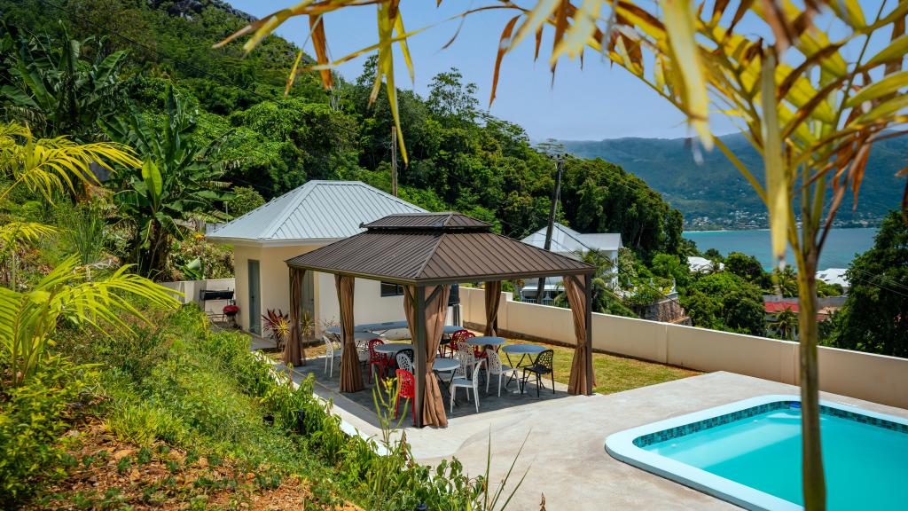 Photo 2: Tropical Secrets Holiday Apartments - Mahé (Seychelles)