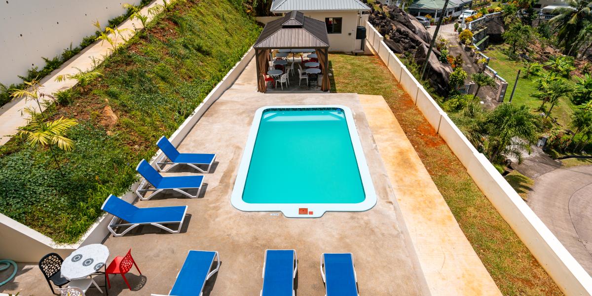 Tropical Secrets Holiday Apartments