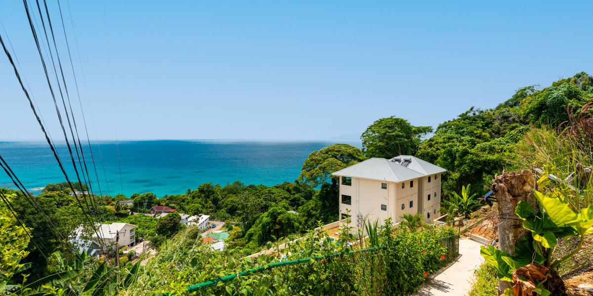 Tropical Secrets Holiday Apartments